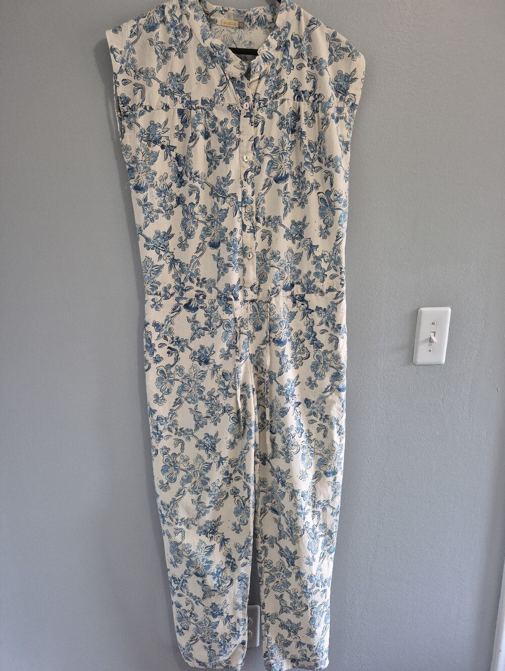 Matta NY Suma Bloom Jumpsuit with Tan and Blue Floral Print - XSmall - Picture 3 of 8